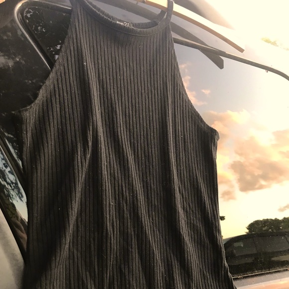 Rue 21 halter top size large - Picture 1 of 3